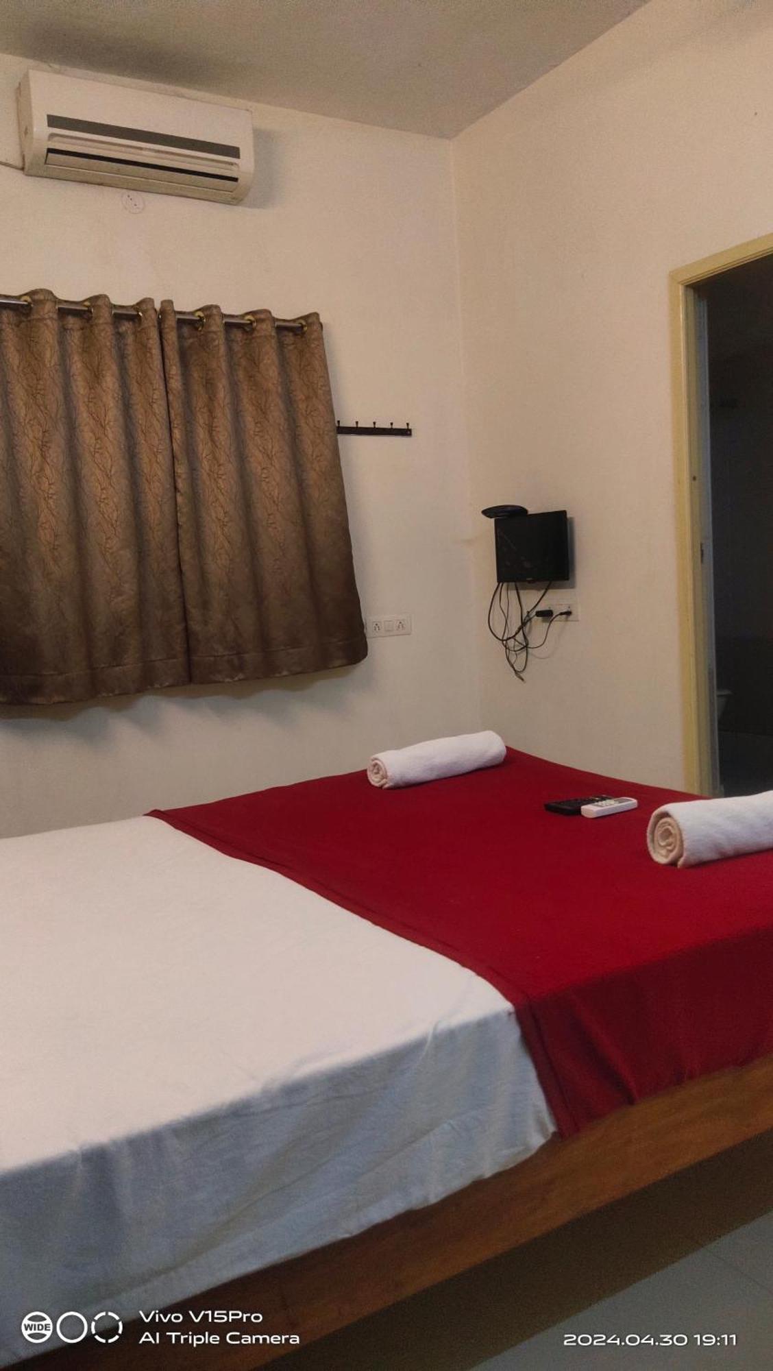 Hotel Sk Galaxy 2*