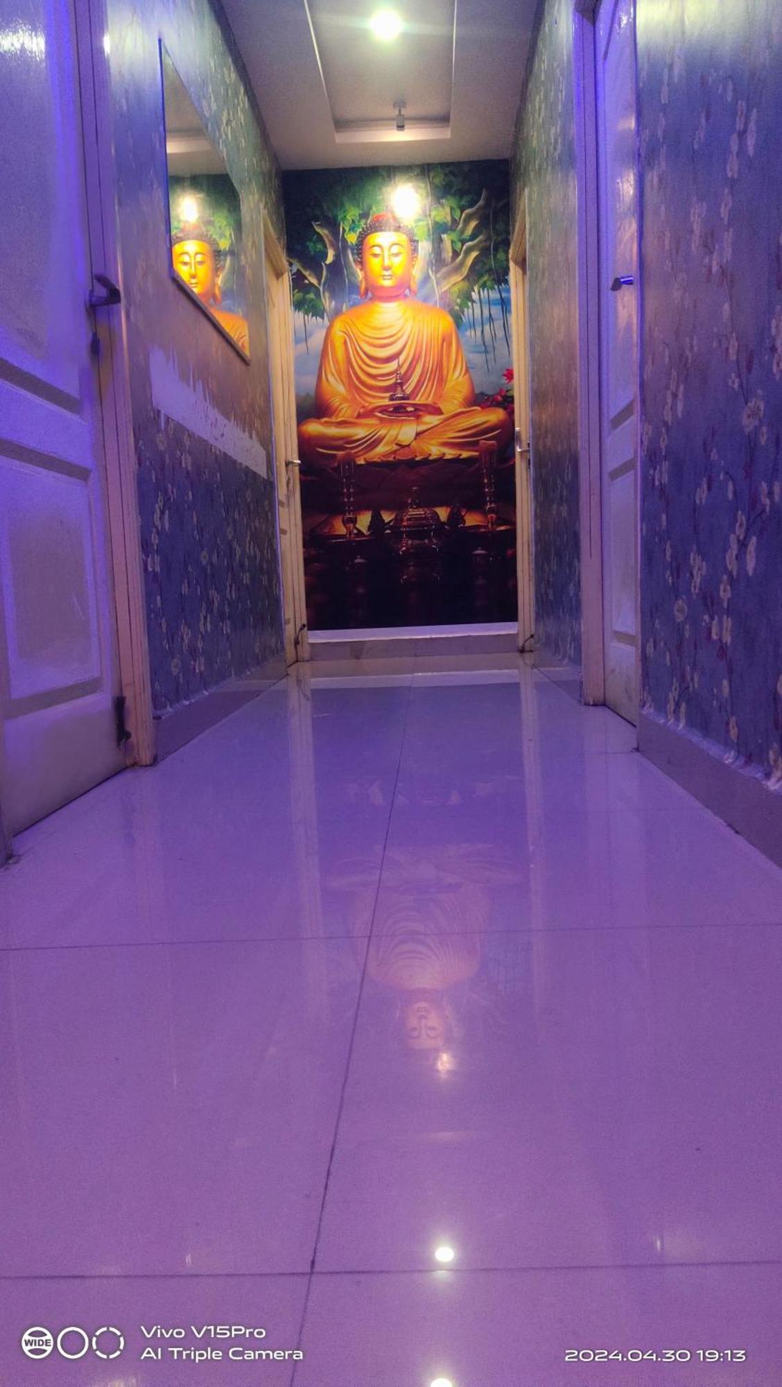 Sk Galaxy Hotel 2*